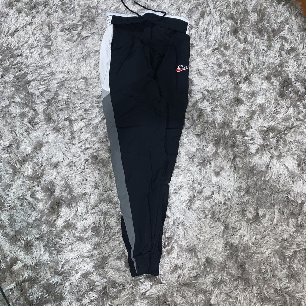 Windbreaker pants